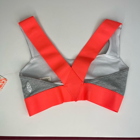 Free People Just Breathe Colorblock Sports Bra Heather Grey XS - Picture 4 of 10